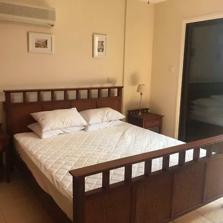 Limni Pool House B Larnaca